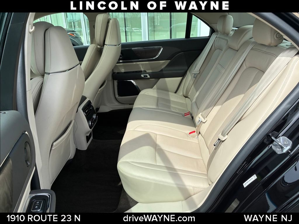 Certified 2020 Lincoln Continental Reserve AWD/4WD image 23