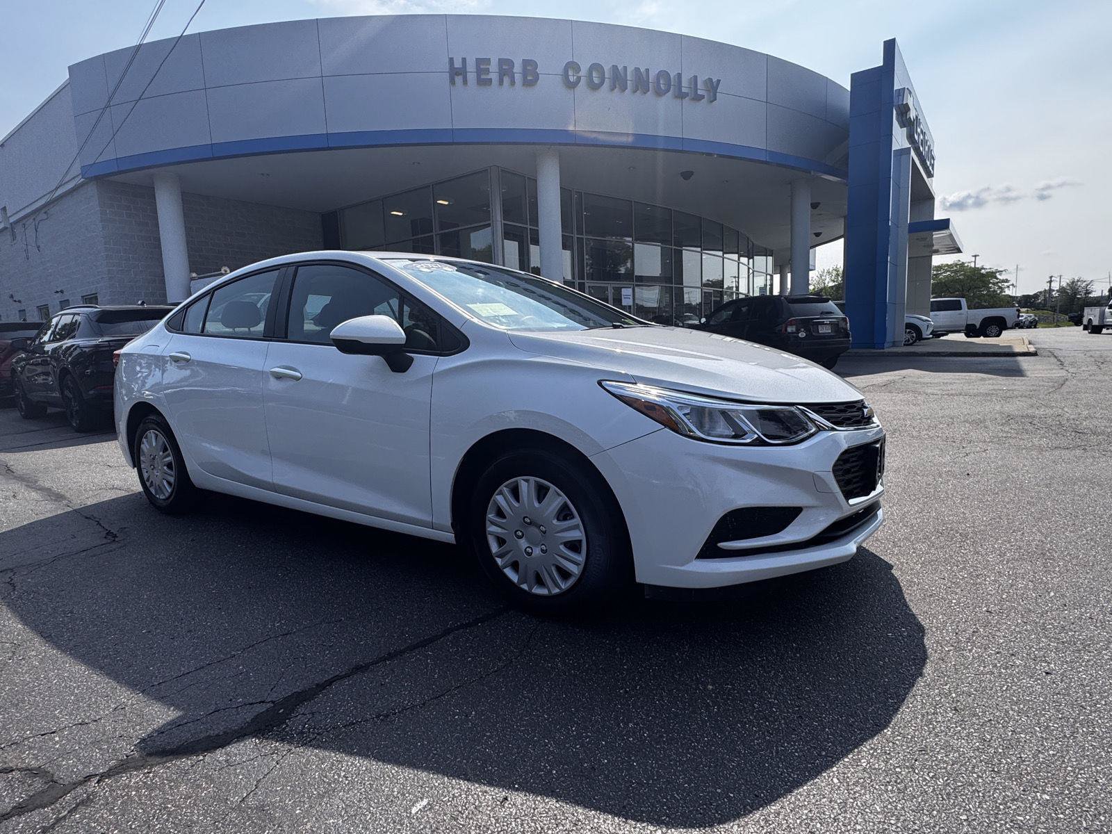 Certified 2017 Chevrolet Cruze LS FWD image 1
