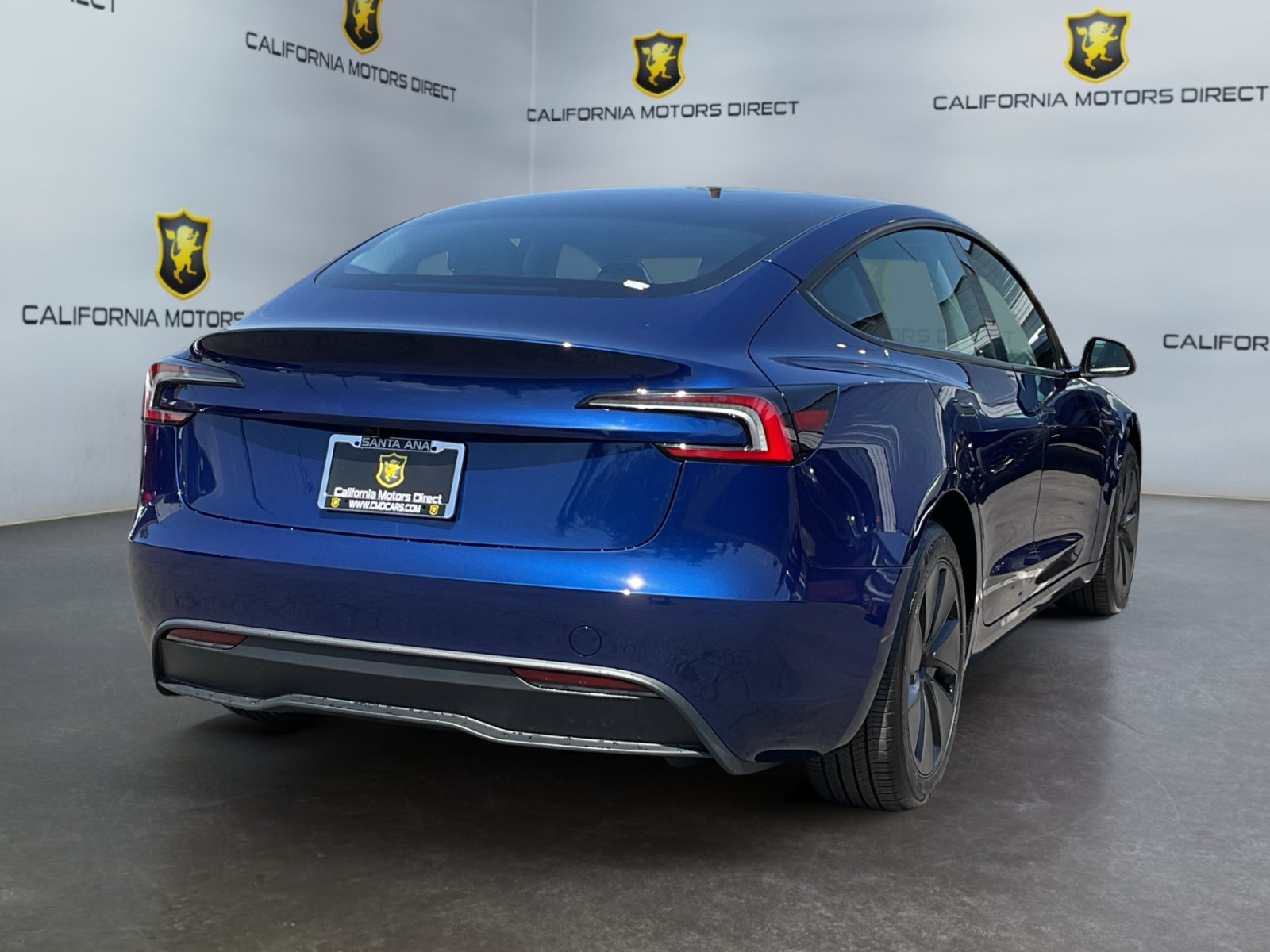 Used 2025 Tesla Model 3 Long Range AWD/4WD image 5