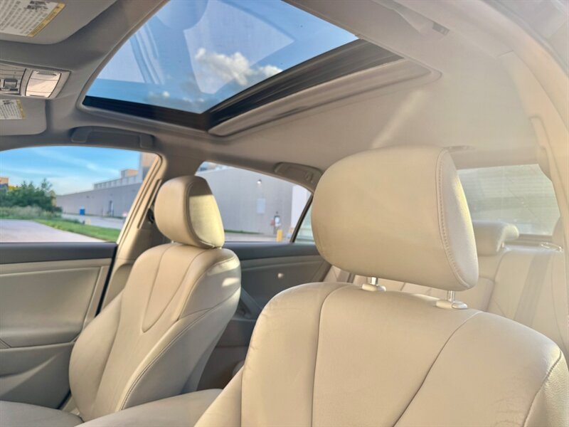 Used 2008 Toyota Camry Hybrid FWD image 19