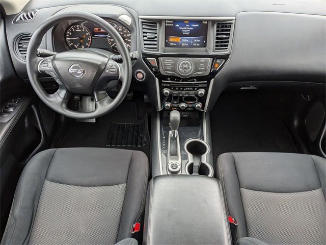 Used 2019 Nissan Pathfinder S image 26