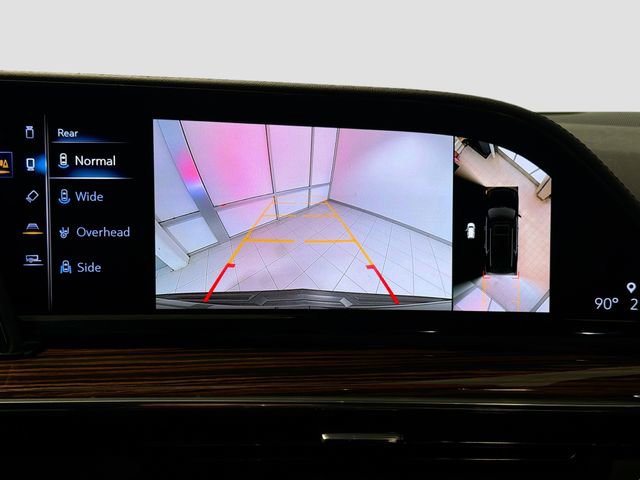 Used 2023 Cadillac Escalade Premium Luxury AWD/4WD image 13