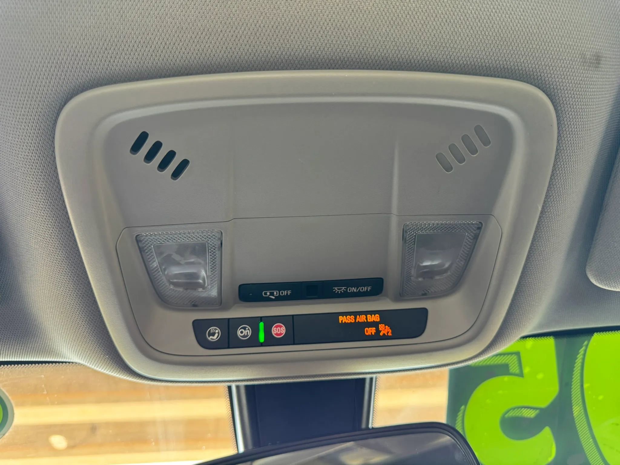 Used 2020 Chevrolet Malibu LT image 16