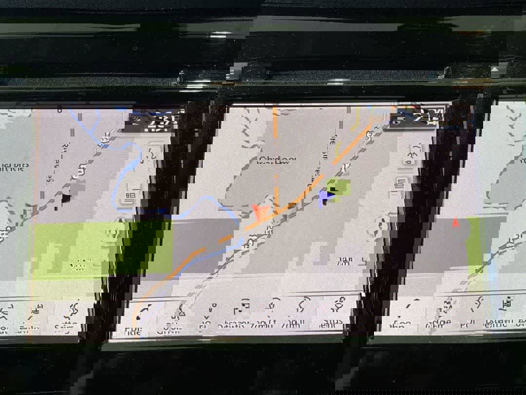 Used 2020 Nissan Rogue SL w/ Premium Package image 21
