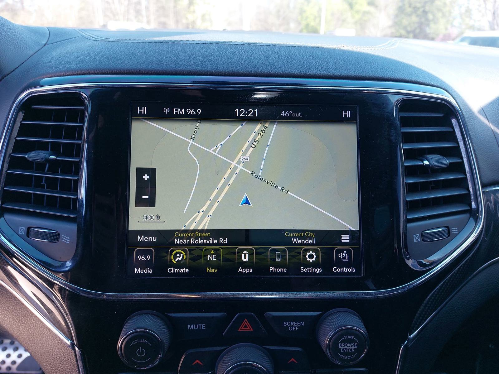 Used 2020 Jeep Grand Cherokee SRT image 24