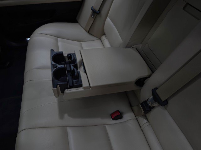 Used 2016 BMW 528i Sedan RWD image 18