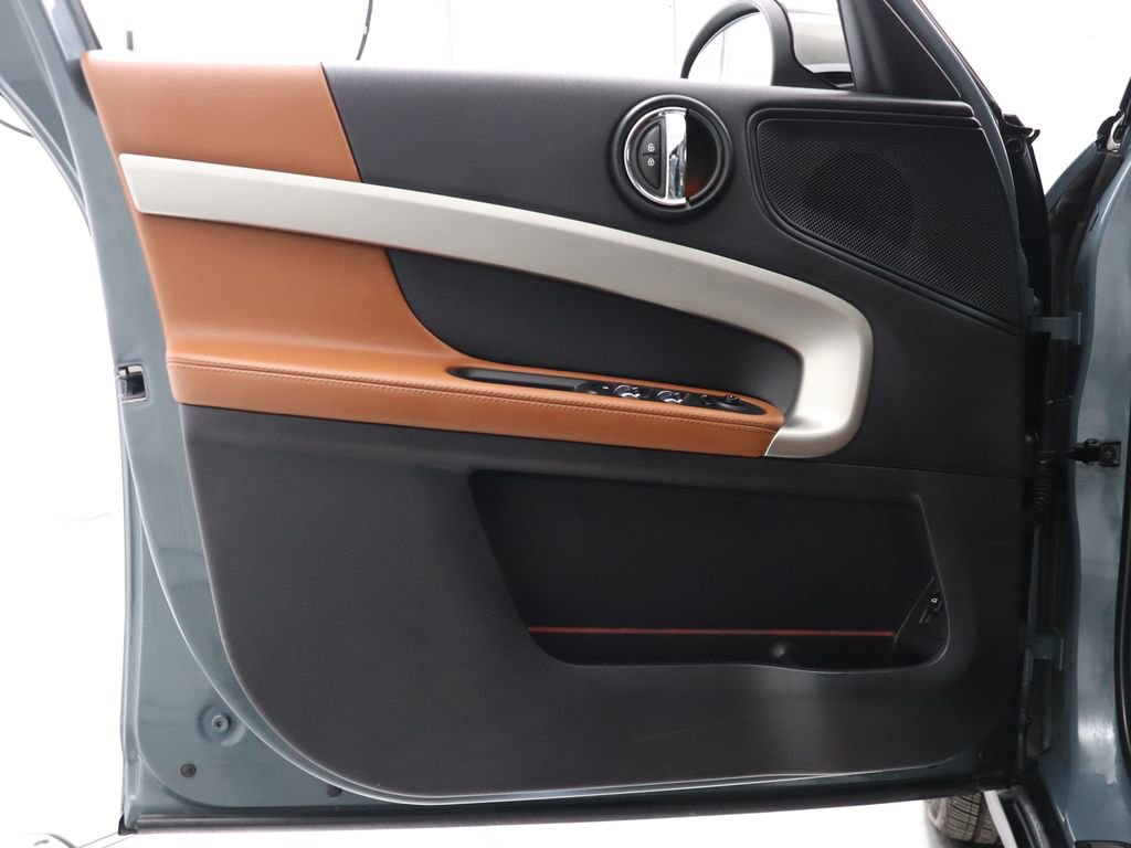 Used 2022 MINI Cooper Countryman S w/ Premium Package image 40