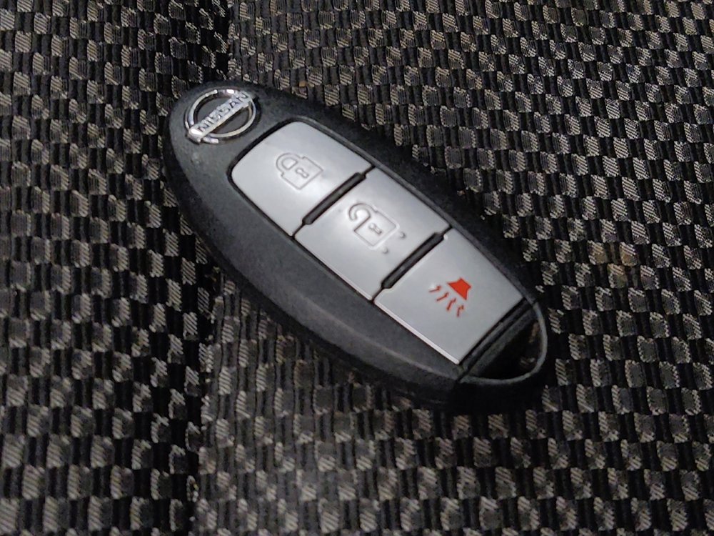 Used 2017 Nissan Rogue Sport SV image 32