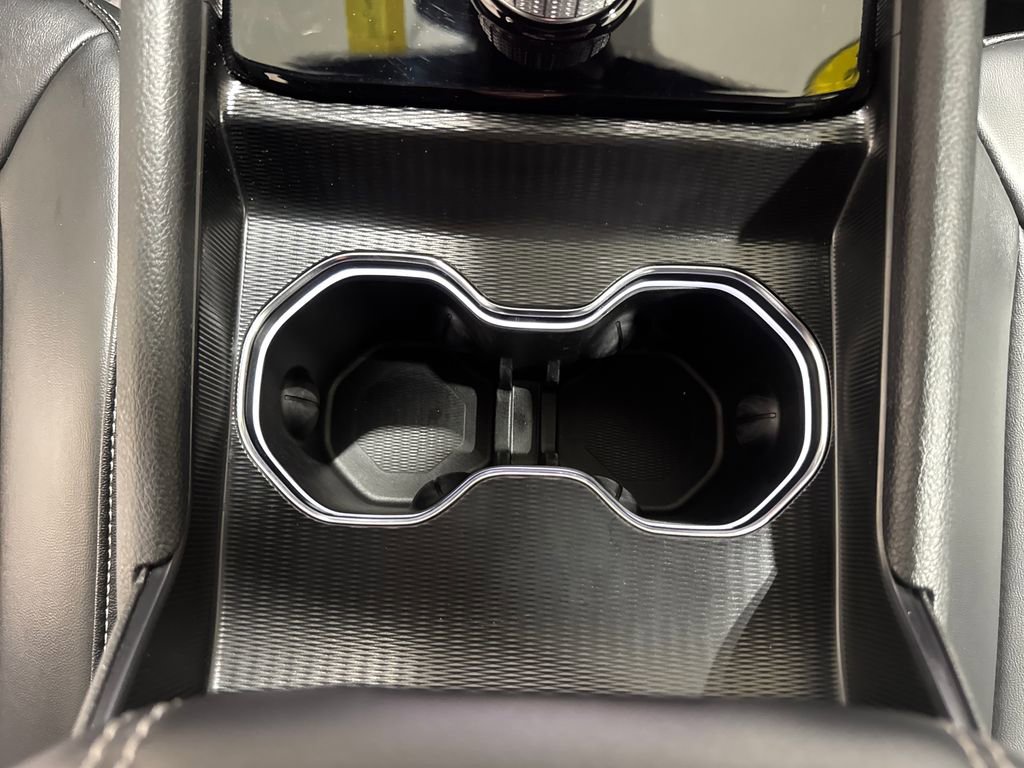 Used 2024 Jeep Grand Cherokee Limited AWD/4WD image 35