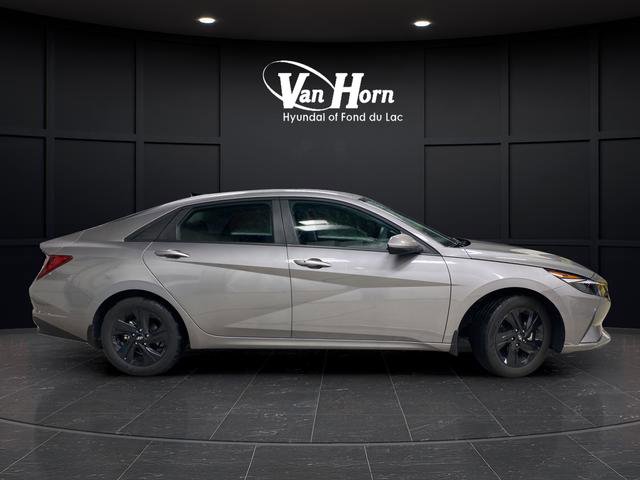 Certified 2023 Hyundai Elantra SEL FWD image 8
