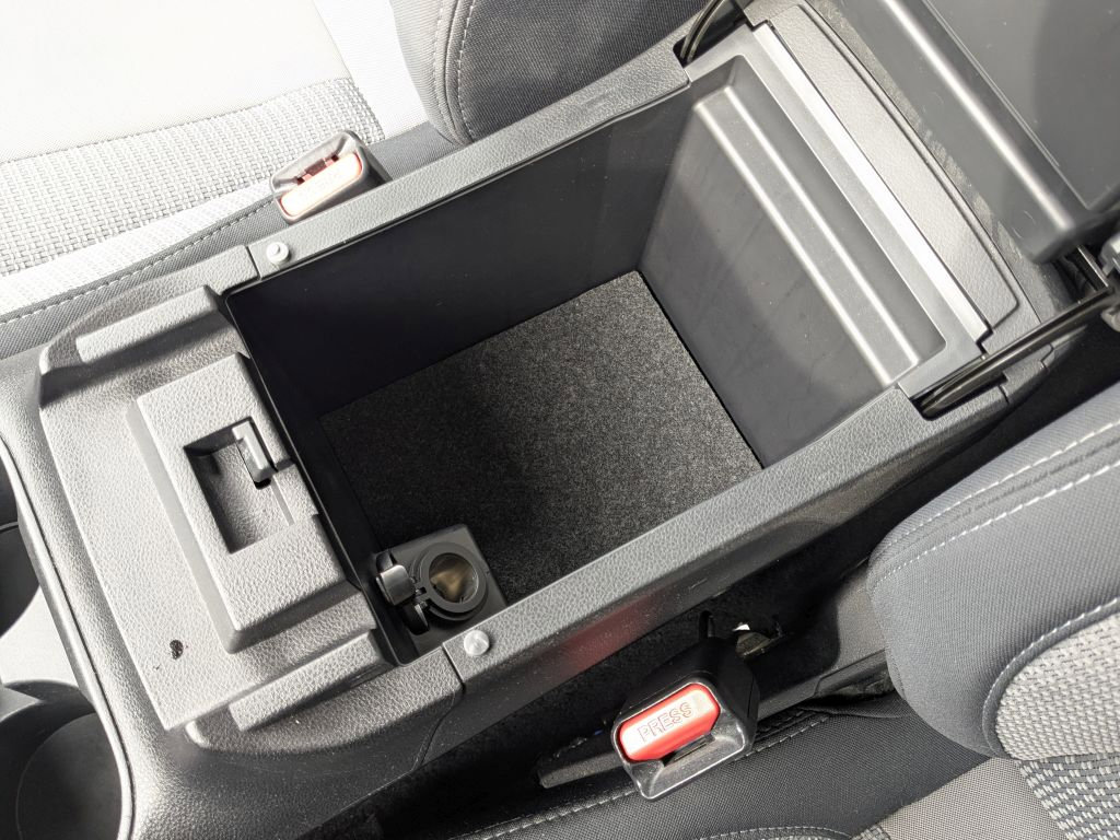 Used 2022 Subaru Outback Premium image 24