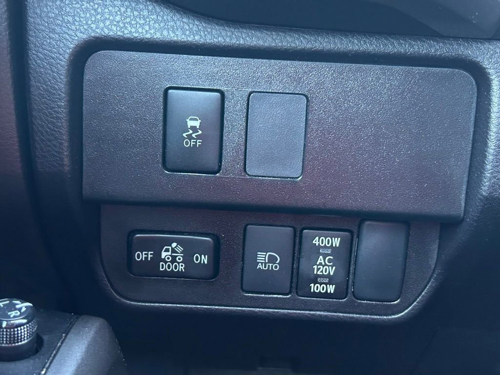 Certified 2023 Toyota Tacoma 4x4 Double Cab image 18