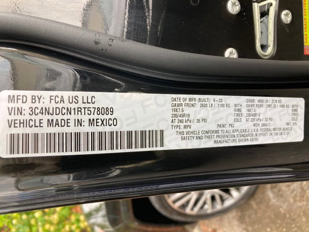 New 2024 Jeep Compass Limited w/ Elite Group image 28