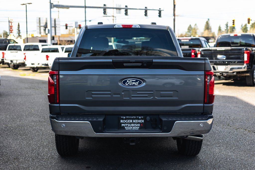 Used 2024 Ford F150 XLT w/ Mobile Office Package image 12