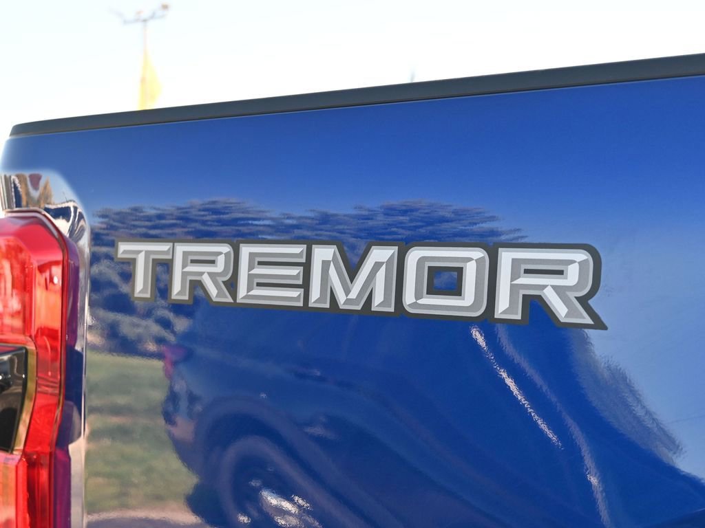 New 2026 Ford F250 Lariat w/ Tremor Off-Road Package image 8