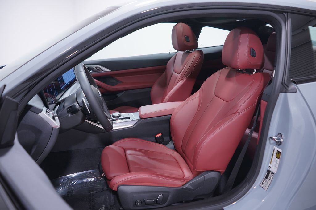 Used 2026 BMW 430i Coupe w/ M Sport Package image 7