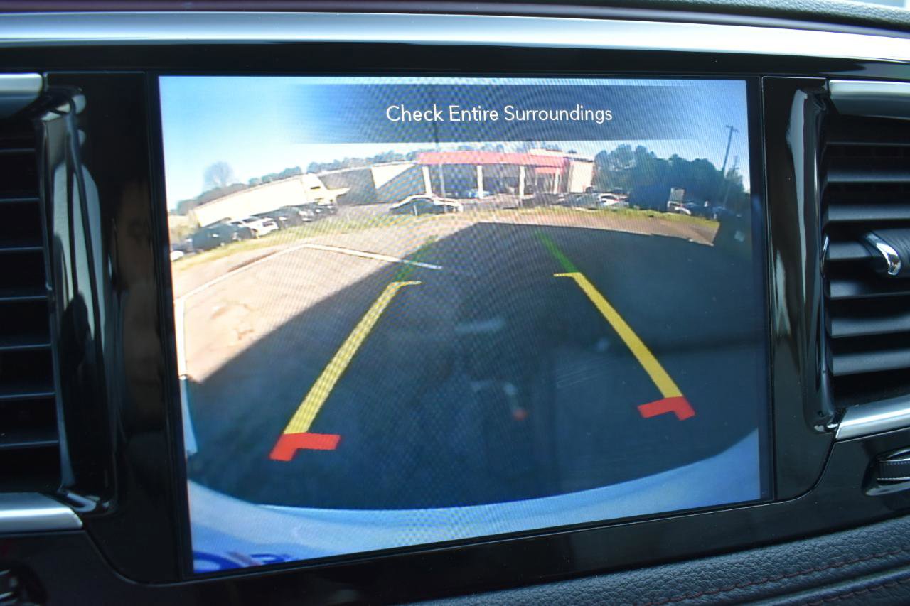 Used 2020 Chrysler Pacifica Limited image 21