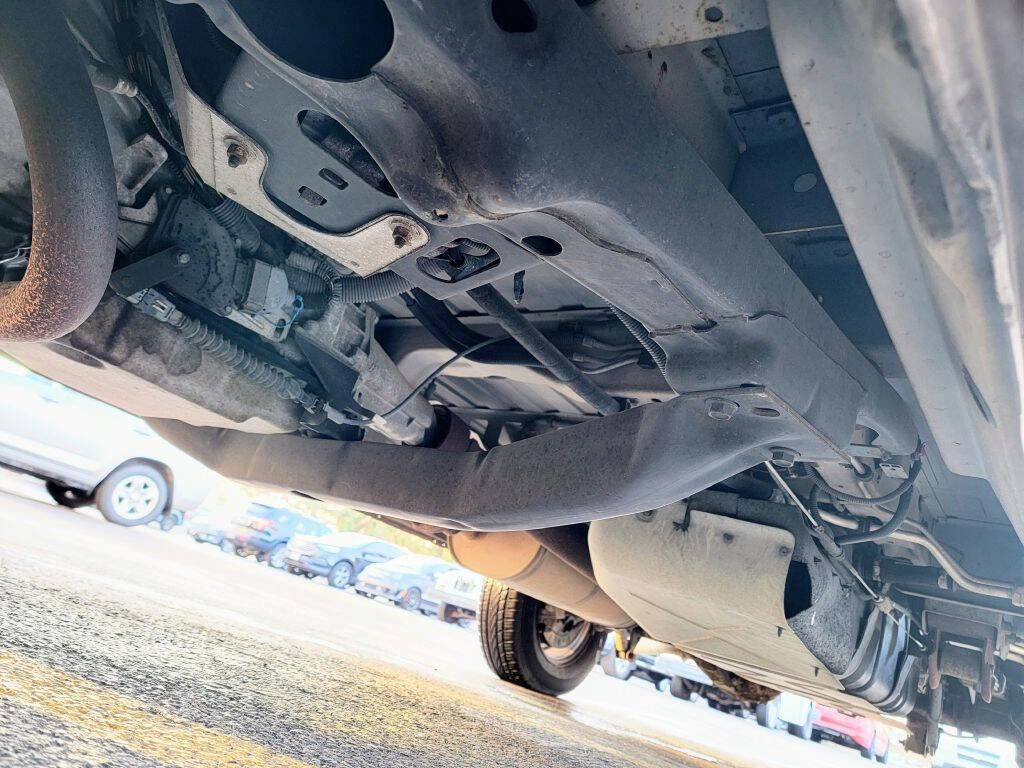 Used 2005 Chevrolet Astro Passenger image 21