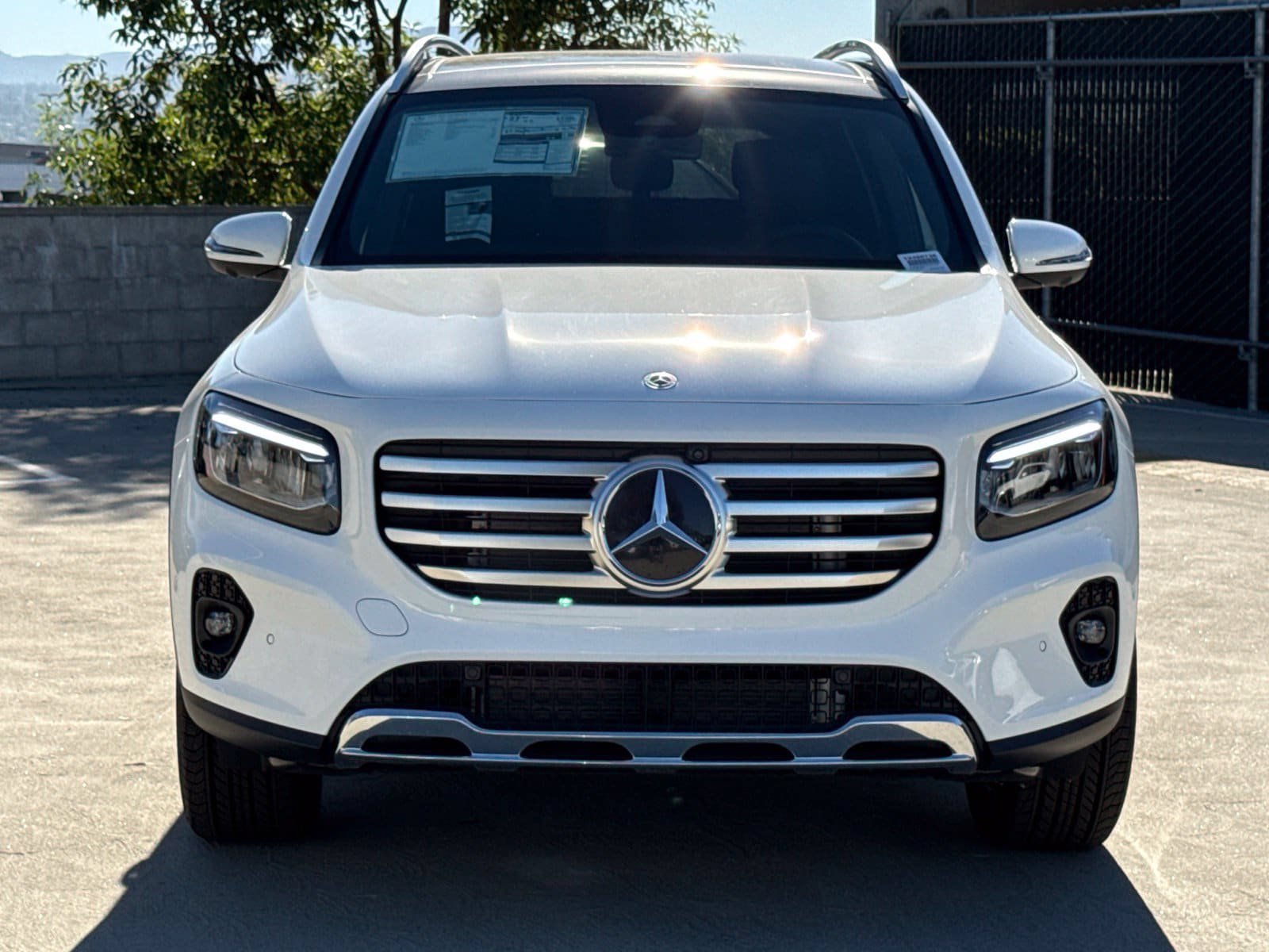 New 2026 Mercedes-Benz GLB 250 4MATIC image 4