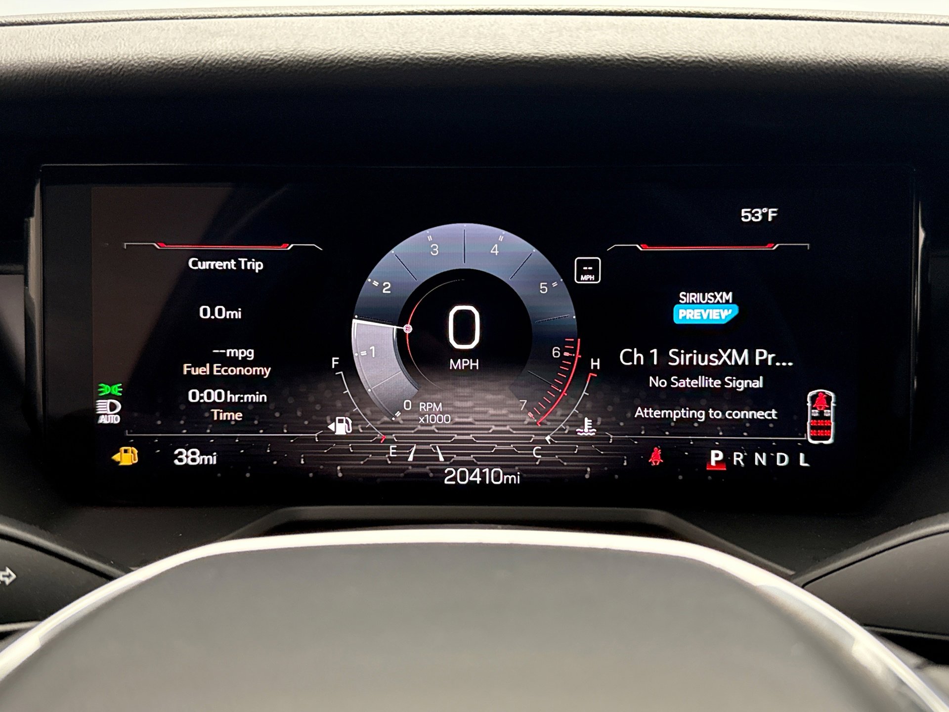 Used 2025 GMC Acadia Elevation image 13