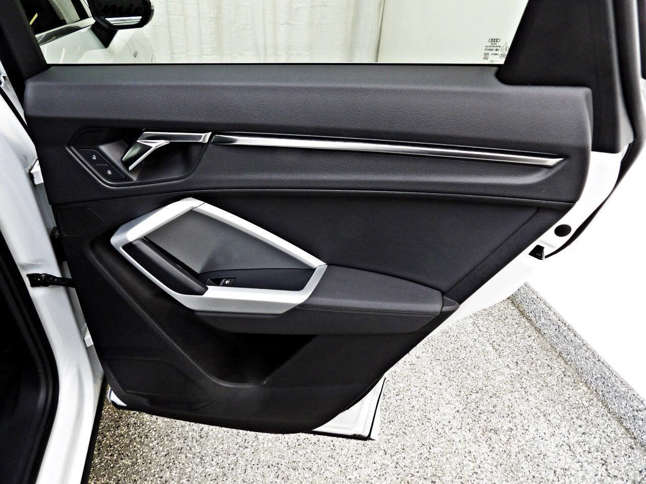 Used 2021 Audi Q3 2.0T Premium image 12