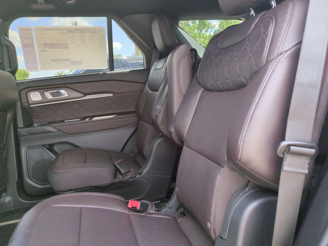 New 2026 Ford Explorer Platinum AWD/4WD image 14