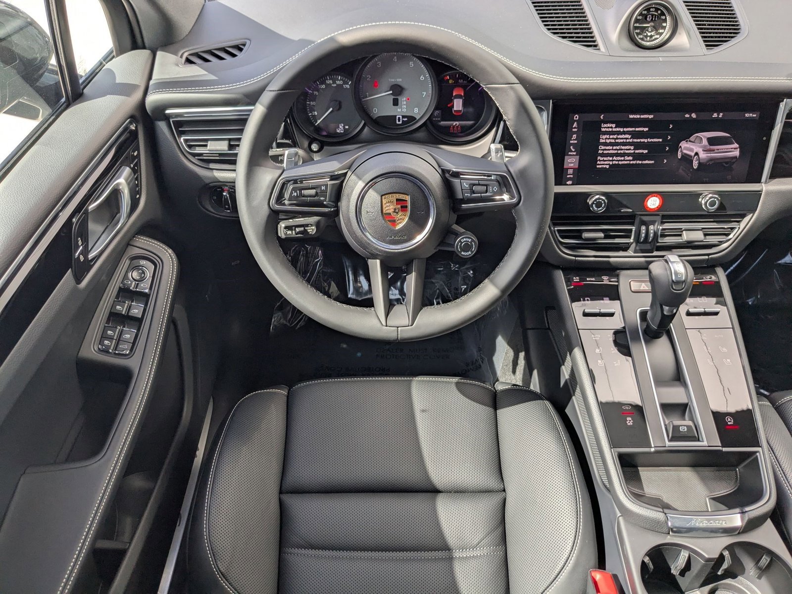 New 2025 Porsche Macan S image 16