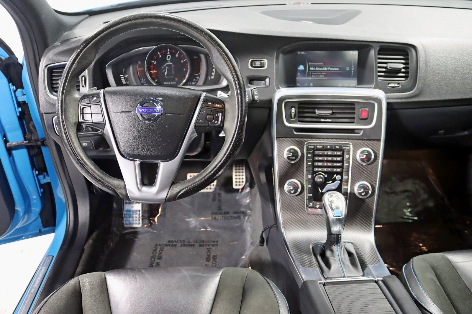 Used 2017 Volvo V60 T6 Polestar image 14