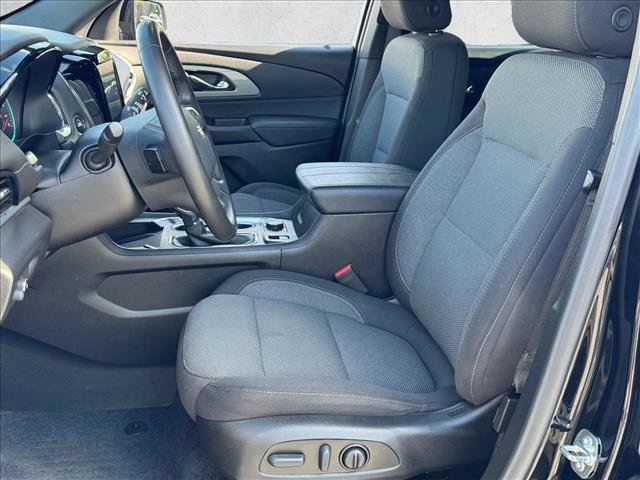 Used 2023 Chevrolet Traverse LT AWD/4WD image 19