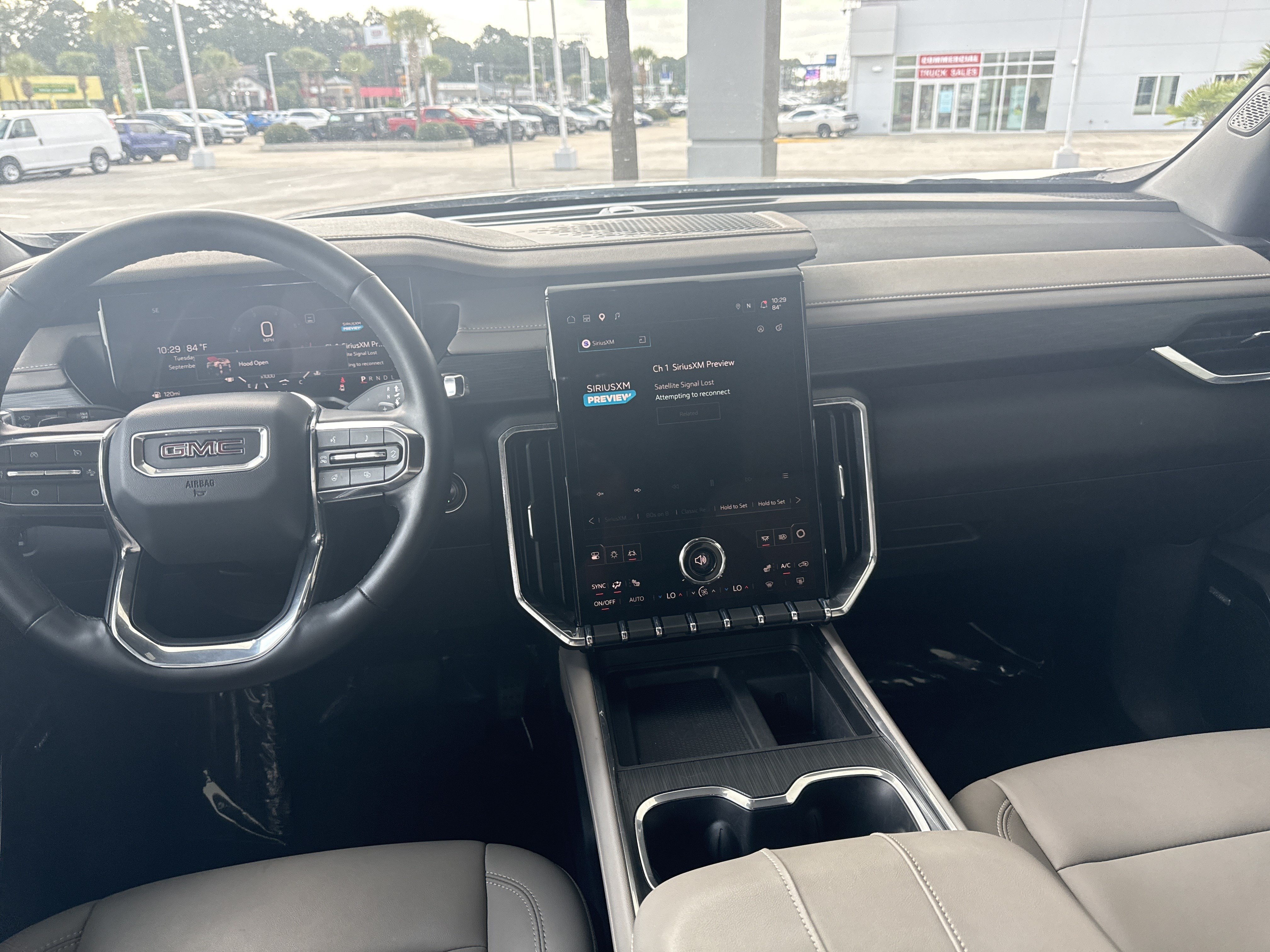 Used 2026 GMC Acadia Elevation w/ Elevation Premium Package FWD image 27