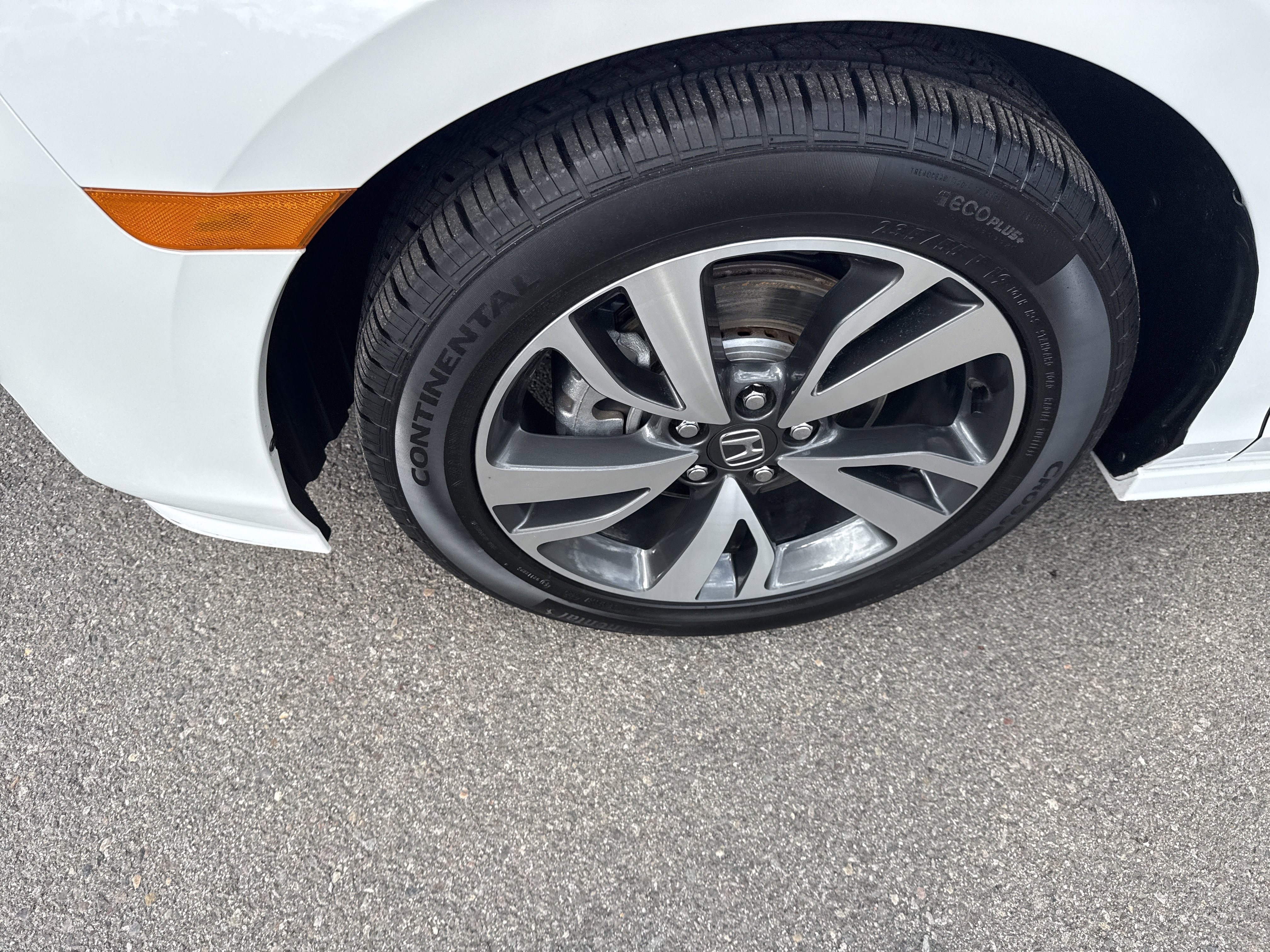 Certified 2024 Honda Odyssey Touring image 9