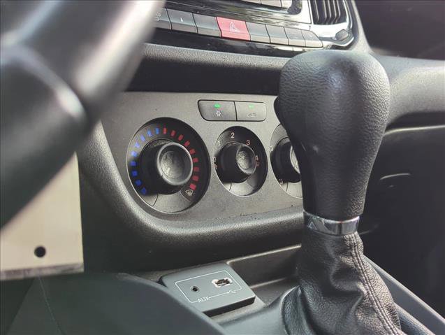 Used 2016 RAM ProMaster City Tradesman SLT w/ Rear Back-up Camera Group image 12