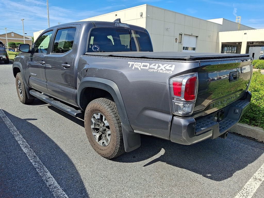 Used 2021 Toyota Tacoma TRD Off-Road w/ Technology Package AWD/4WD image 4