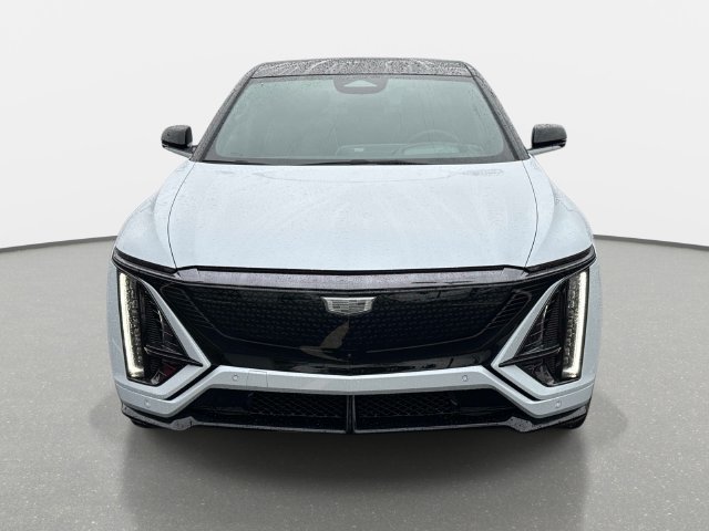 New 2026 Cadillac Lyriq V w/ LPO, Floor Liner Package AWD/4WD image 8