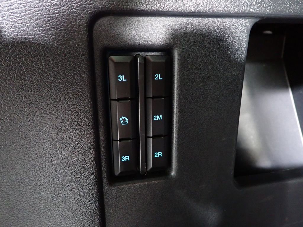 Used 2024 Ford Expedition Max Limited image 17