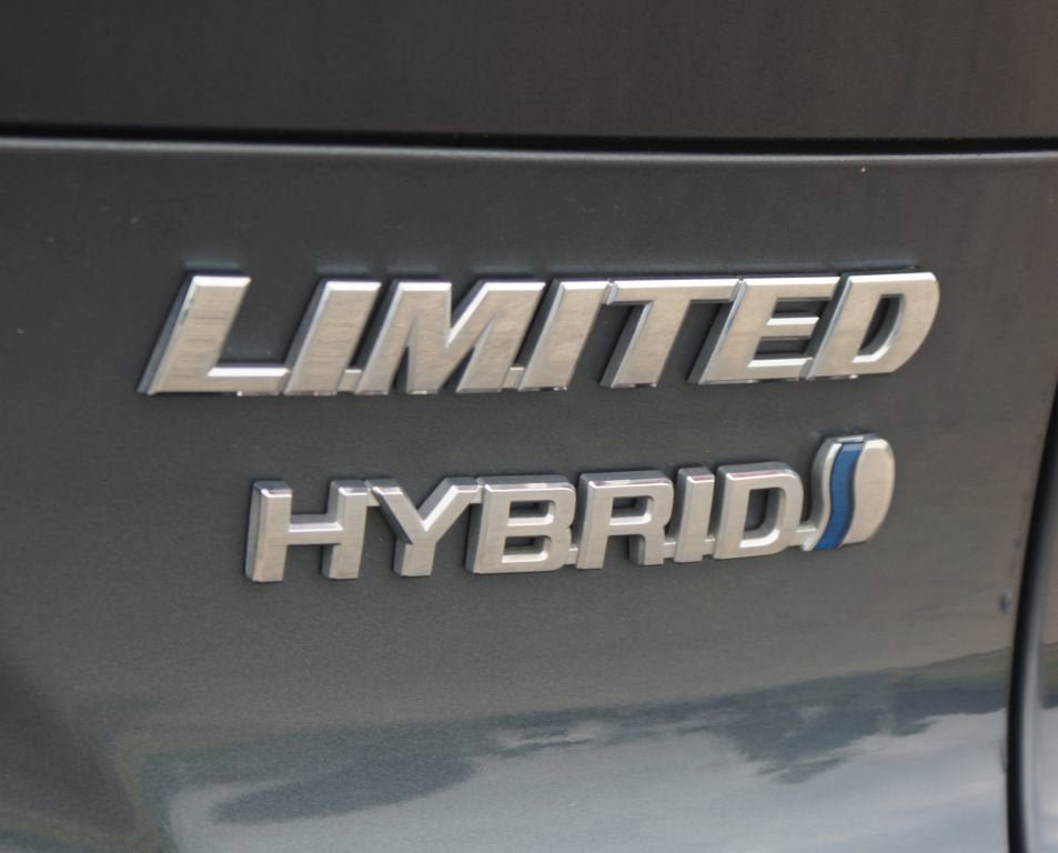 Used 2021 Toyota Venza Limited AWD/4WD image 20