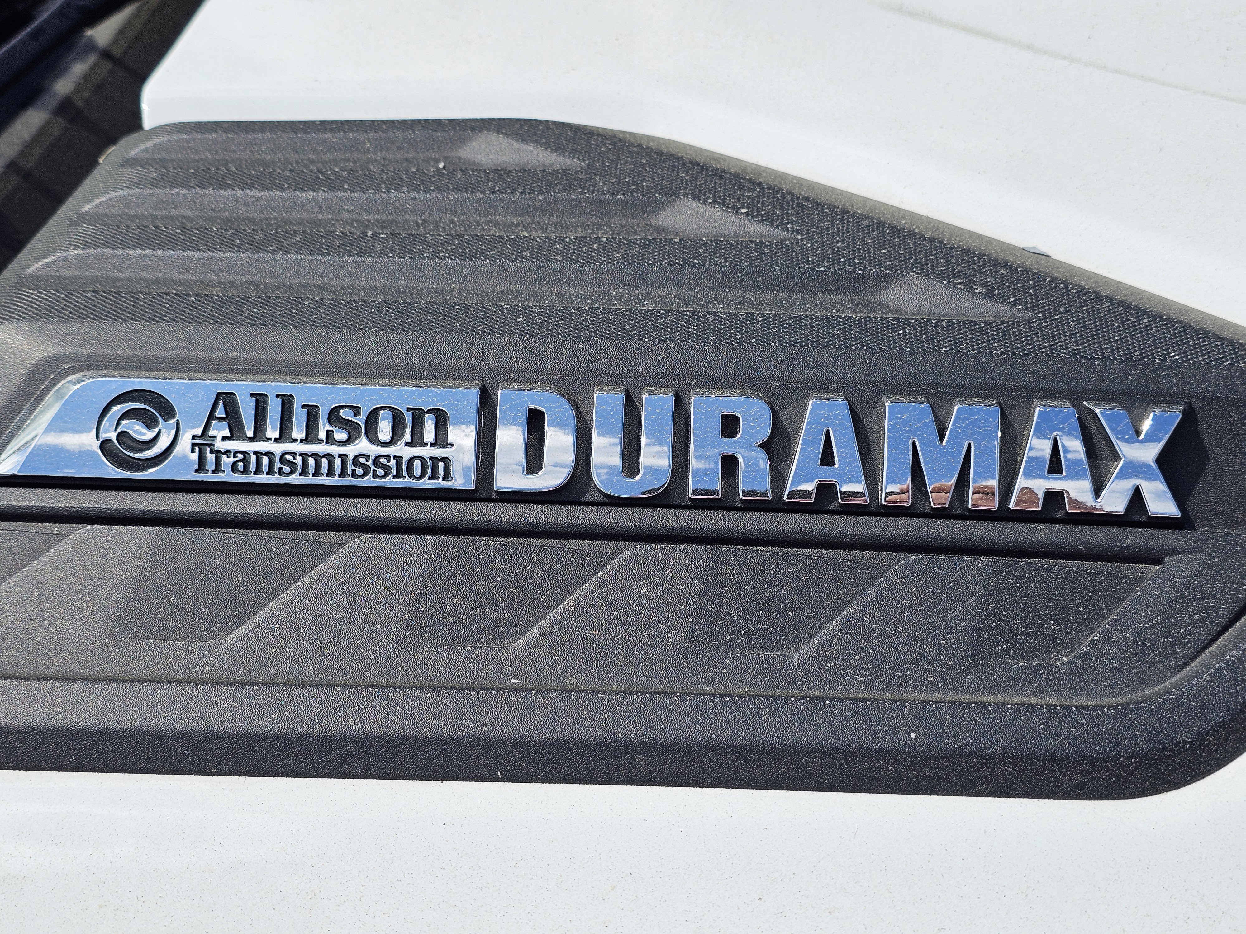 Used 2024 Chevrolet Silverado 3500 High Country w/ High Country Premium Package image 8