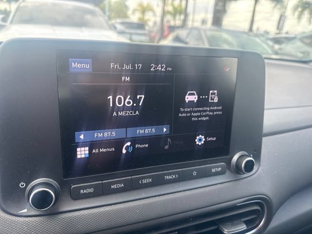 Used 2022 Hyundai Kona SEL w/ Convenience Package FWD image 16