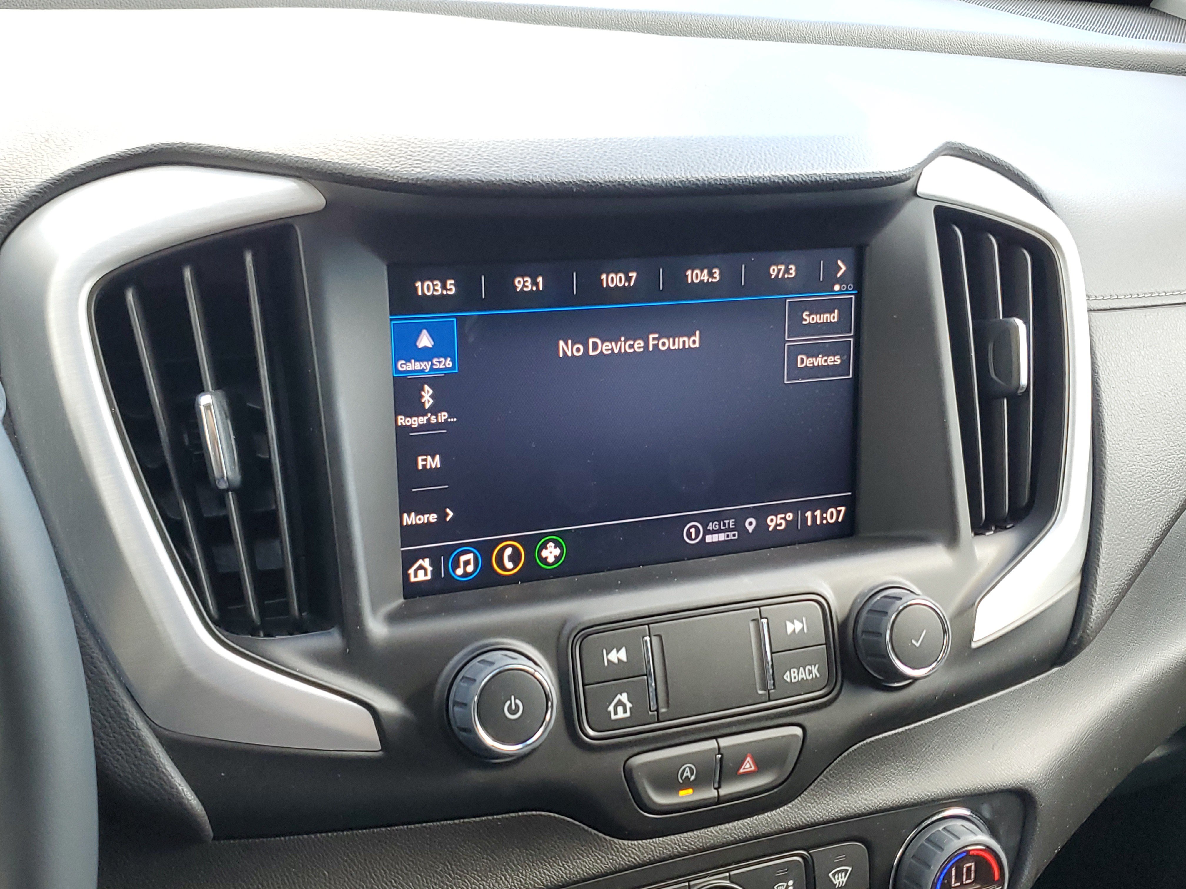 Used 2023 GMC Terrain SLT w/ Tech Package FWD image 28