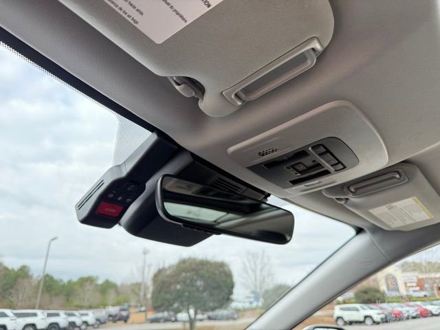 Used 2025 Toyota Camry XLE w/ Premium Plus Package image 26