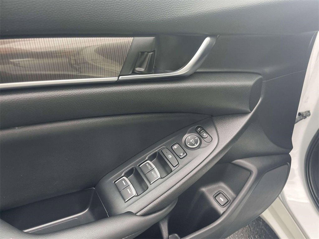 Certified 2022 Honda Accord Sport image 16