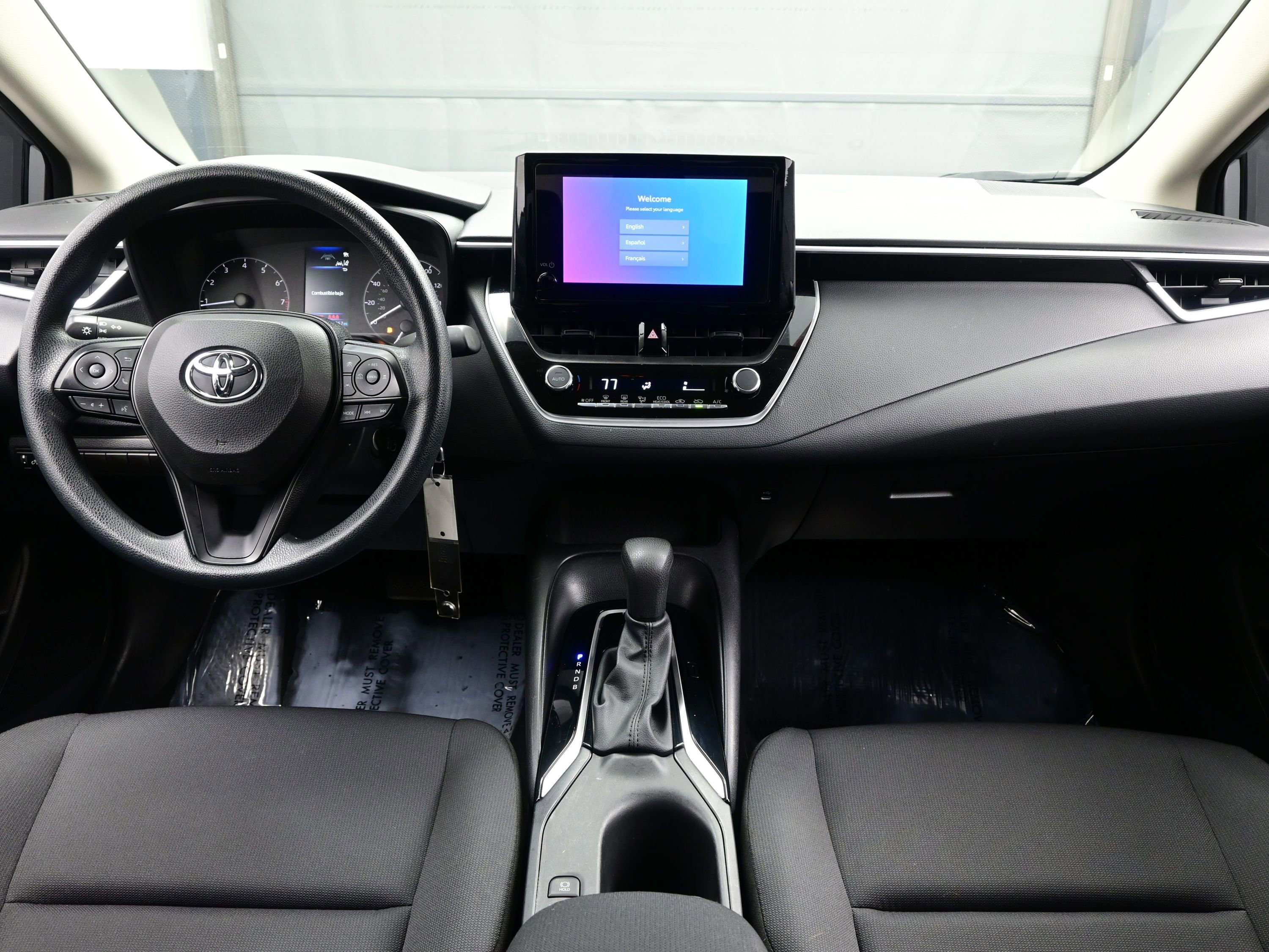 Used 2023 Toyota Corolla LE image 15