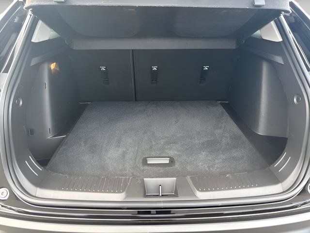 Used 2025 Chevrolet Trax LT image 9