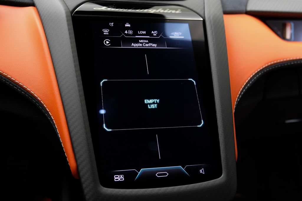 Used 2025 Lamborghini Revuelto AWD/4WD image 37