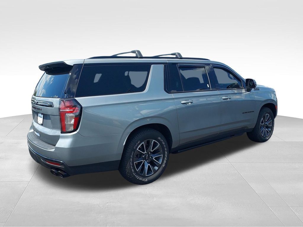 Used 2023 Chevrolet Suburban Z71 w/ Z71 Off-Road Package AWD/4WD image 5