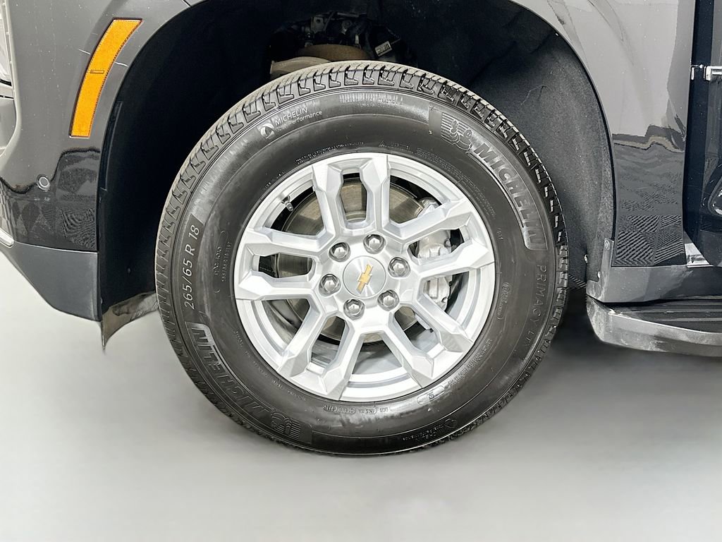 Used 2025 Chevrolet Tahoe LT AWD/4WD image 33