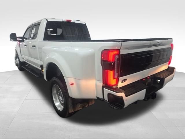 Used 2025 Ford F450 Platinum w/ Platinum Plus Package AWD/4WD image 6