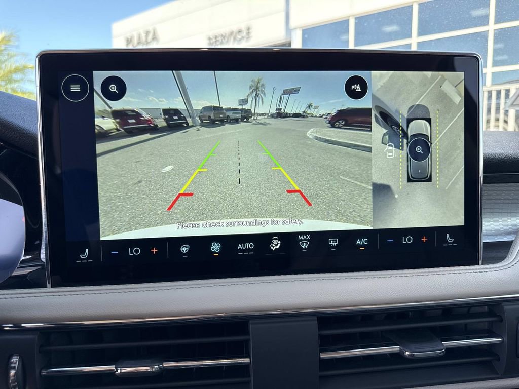 New 2026 Lincoln Corsair Premiere image 24