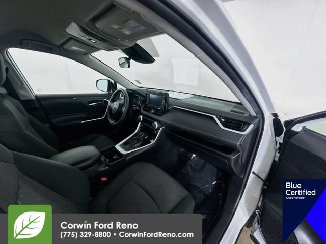 Used 2021 Toyota RAV4 XLE AWD/4WD image 33