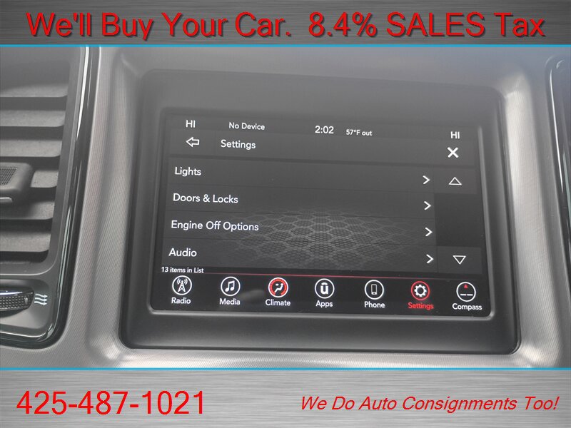Used 2019 Dodge Challenger SXT RWD image 22